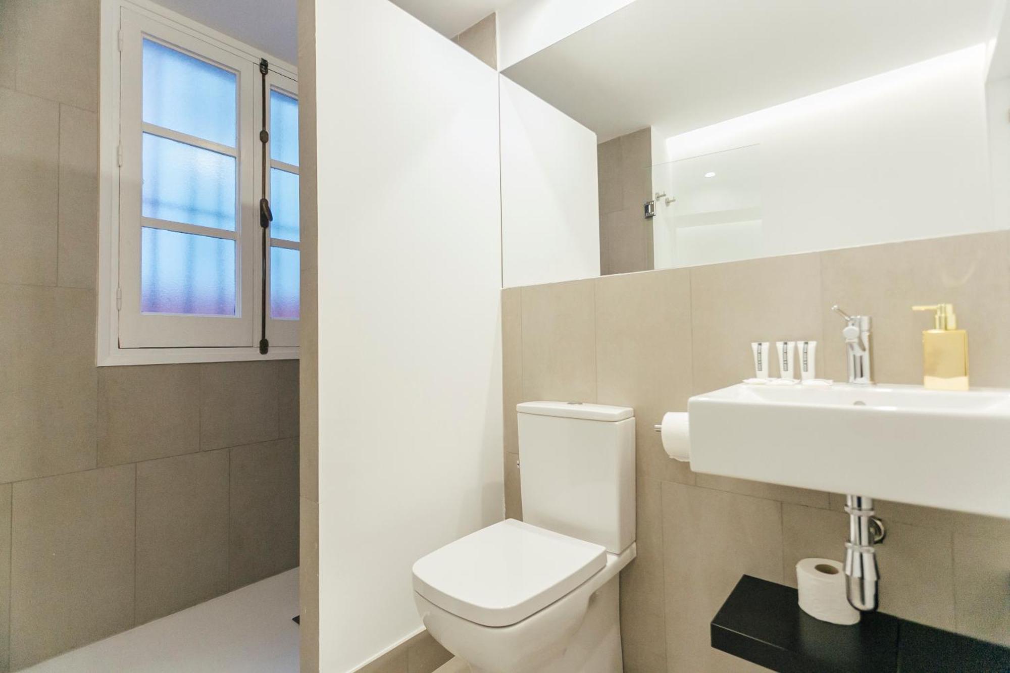 Decorated And Renovated- 2Bd 2Bth- Center Sevilha Exterior foto